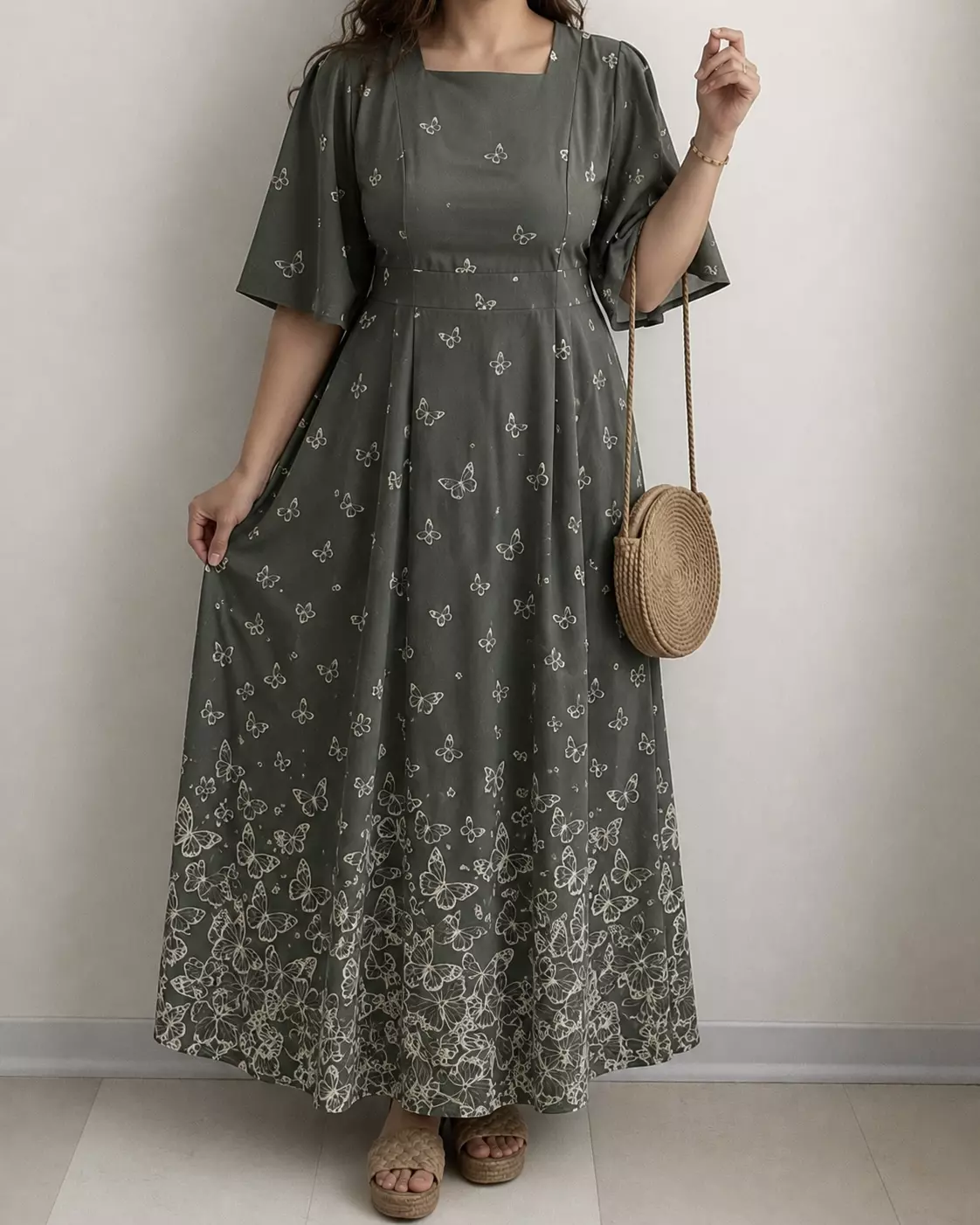 پیراهن حاشیه دار دلیار