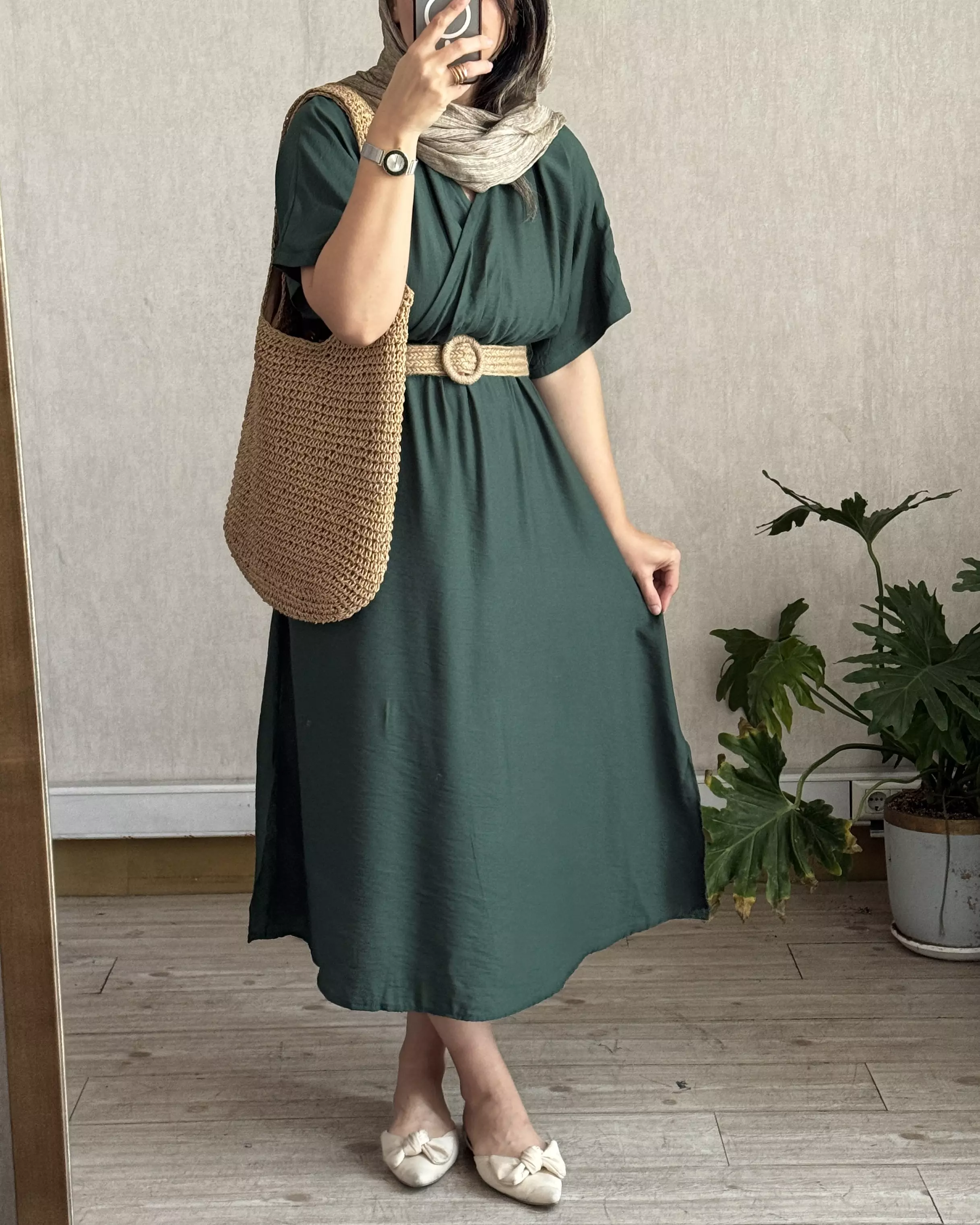 پیراهن ساحلی کیانا با کمربند کنفی
