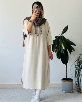 مانتو کفتان برفین با گلدوزی