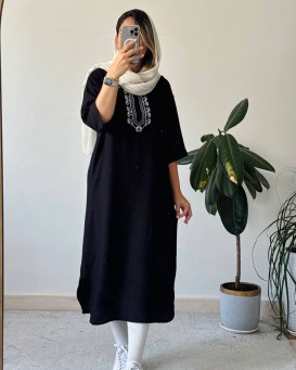 مانتو کفتان برفین با گلدوزی