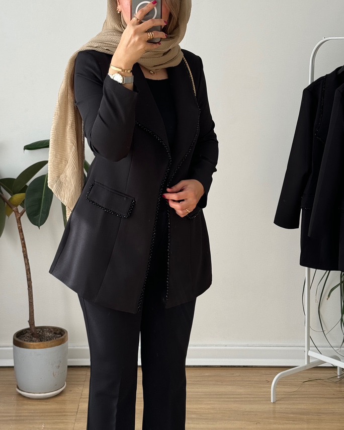 مانتو مازراتی سنگدوزی